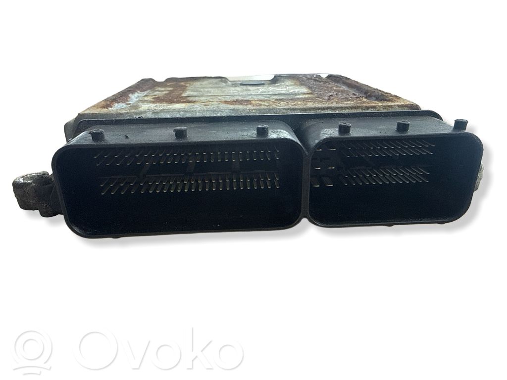 Jeep Grand Cherokee (WK) Engine control unit/module 