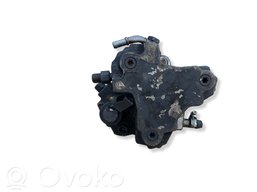 Mercedes-Benz S W221 Polttoaineen ruiskutuksen suurpainepumppu 