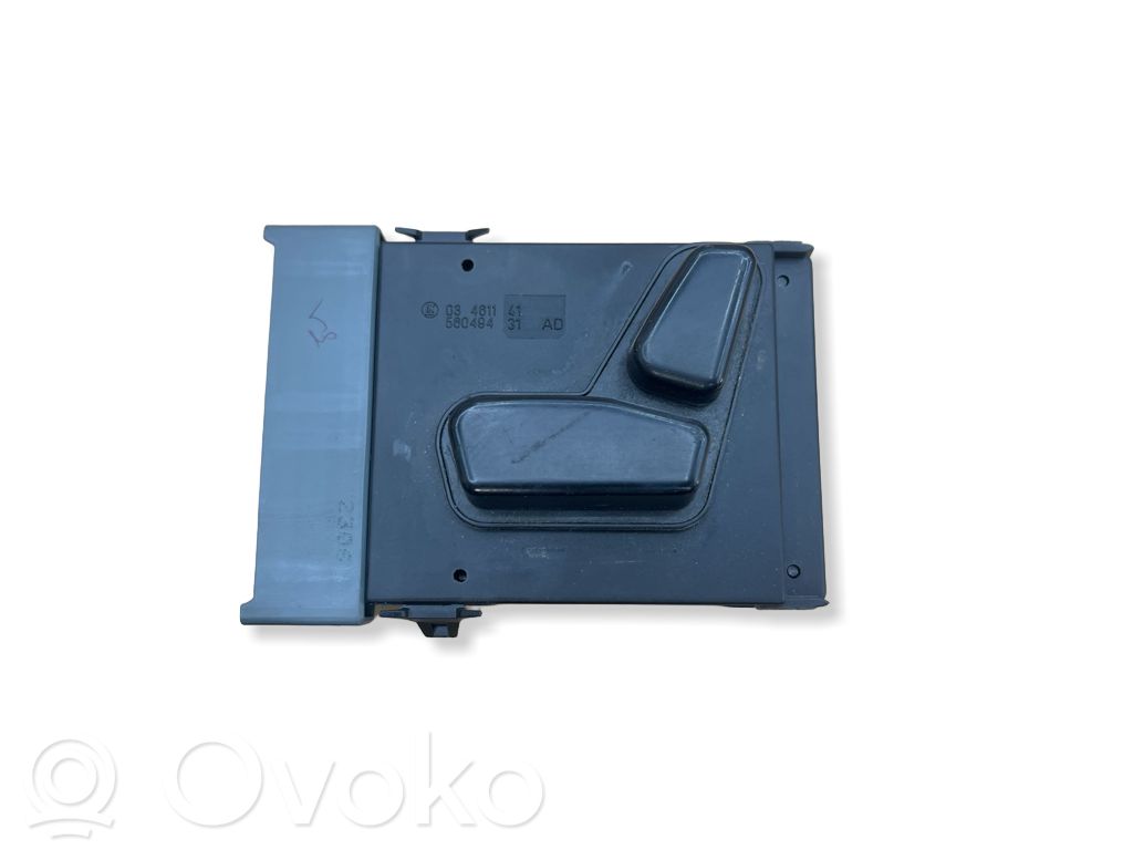 Chrysler 300C Seat control switch 