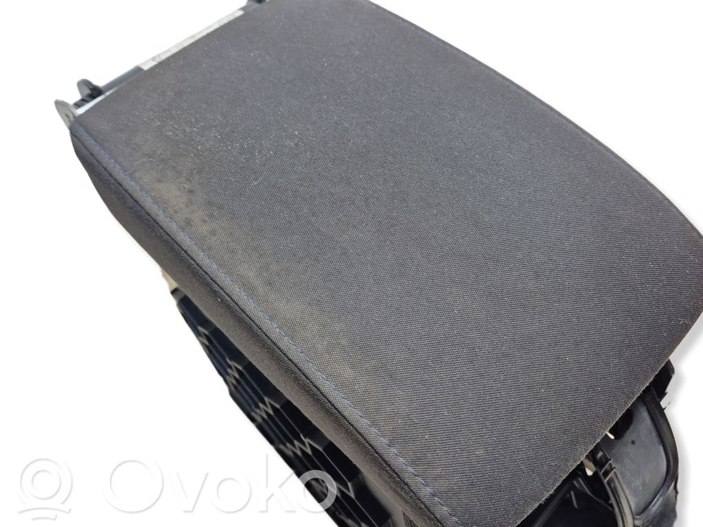 Volkswagen Golf Plus Armrest 