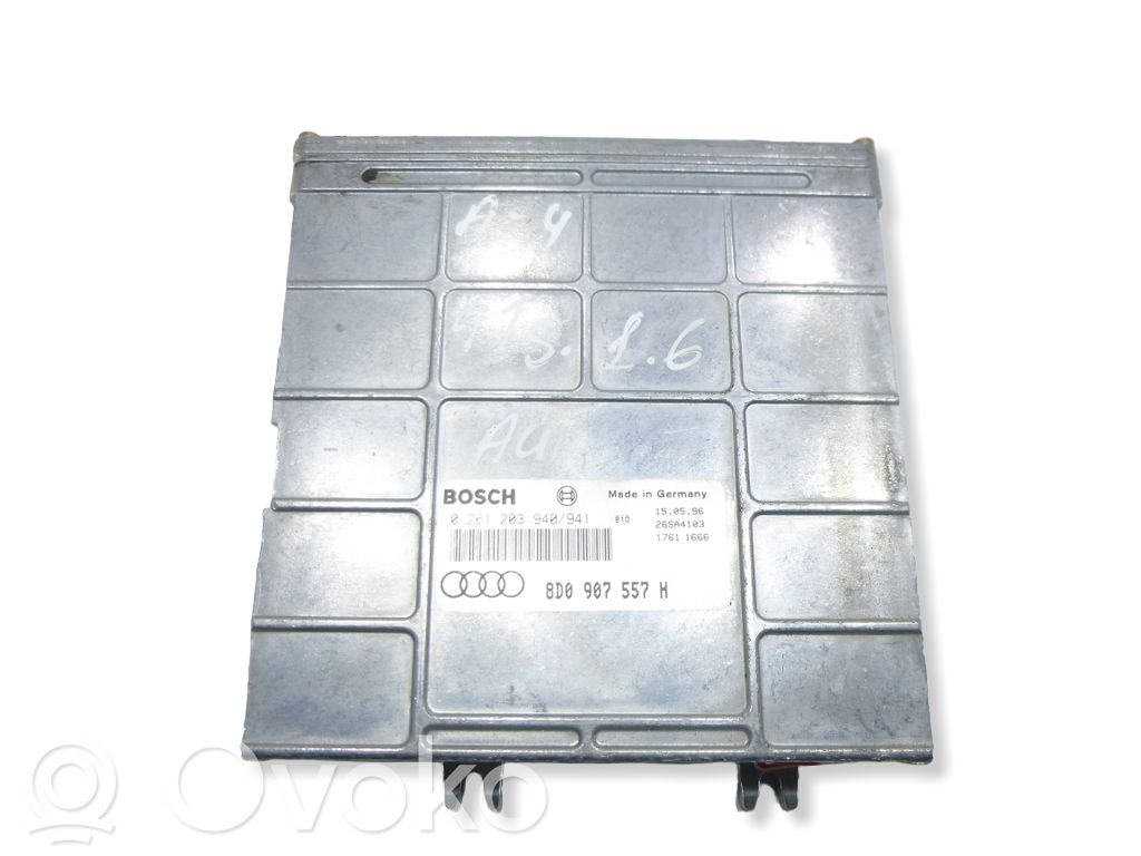 Audi A4 S4 B5 8D Unidad de control/módulo del motor 