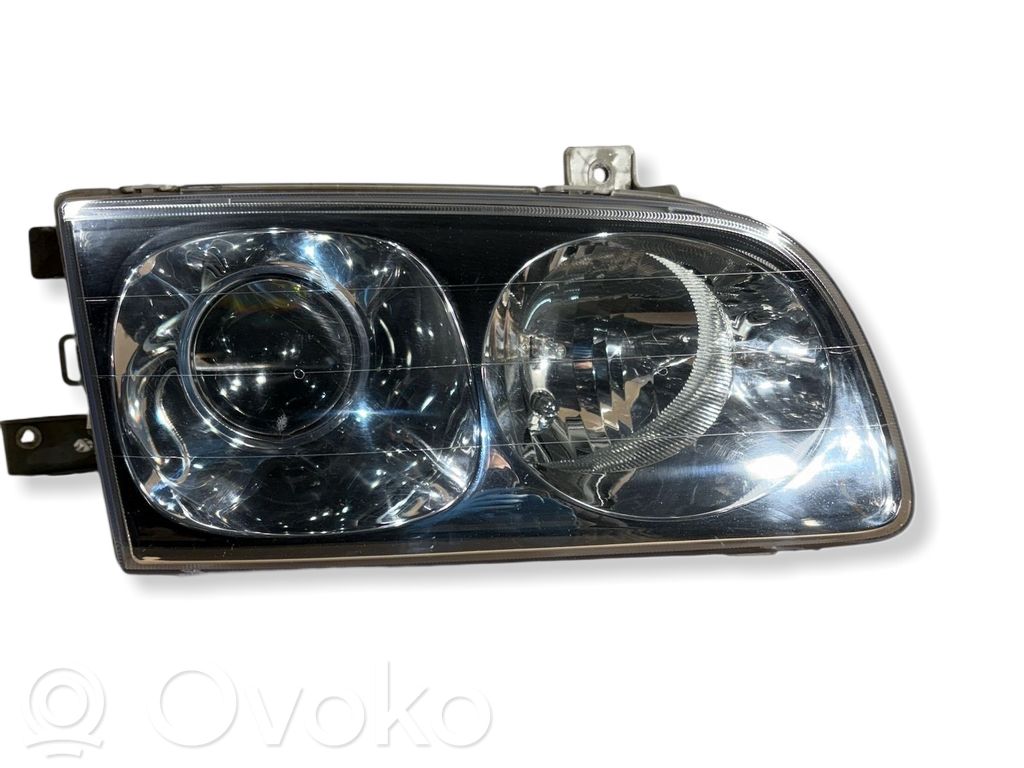 Hyundai Trajet Priekinis žibintas 