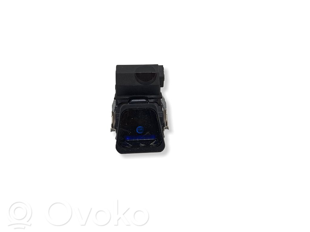 Mitsubishi Outlander Windshield/windscreen camera 