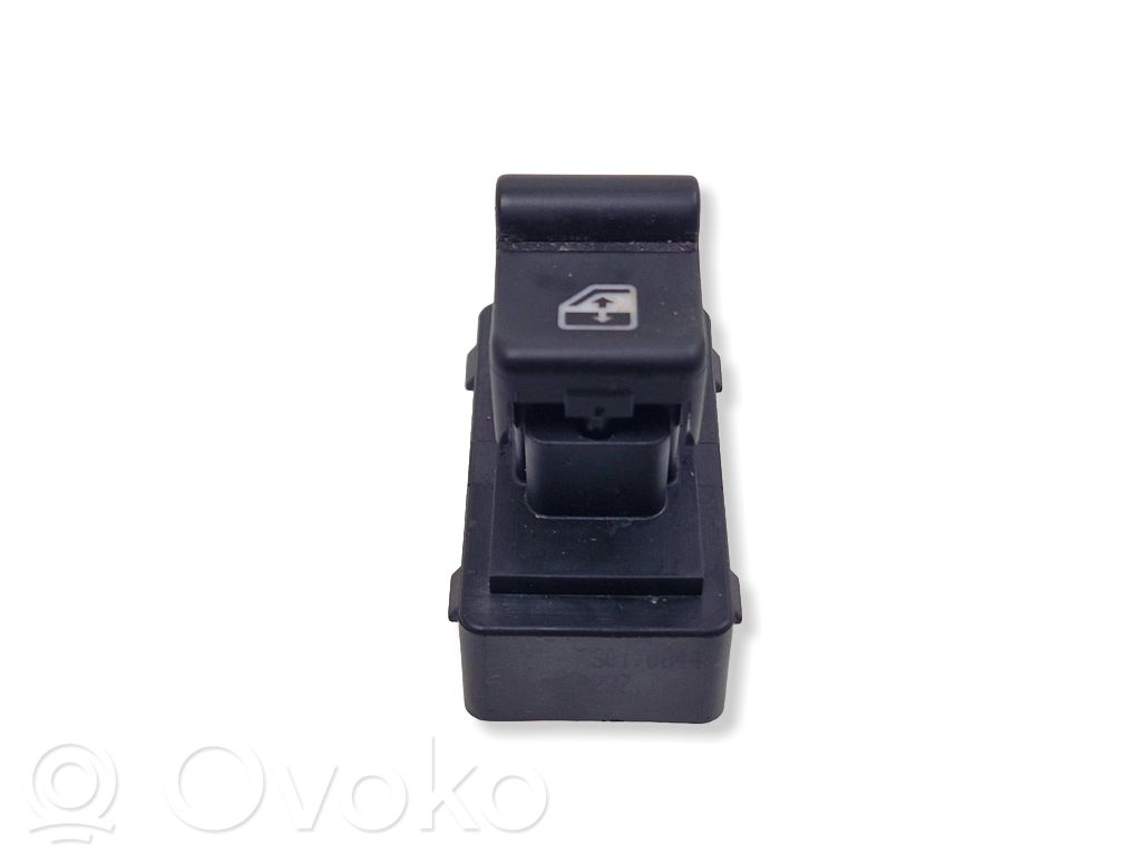 Jeep Renegade Electric window control switch 