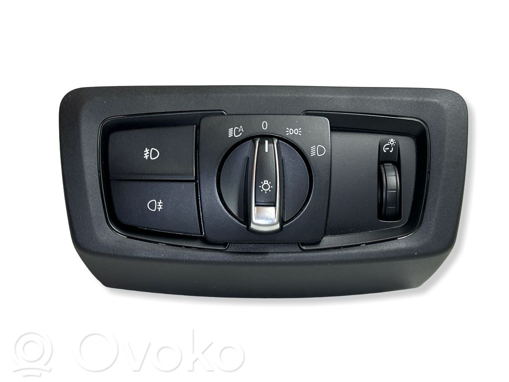 BMW 2 F46 Light switch 
