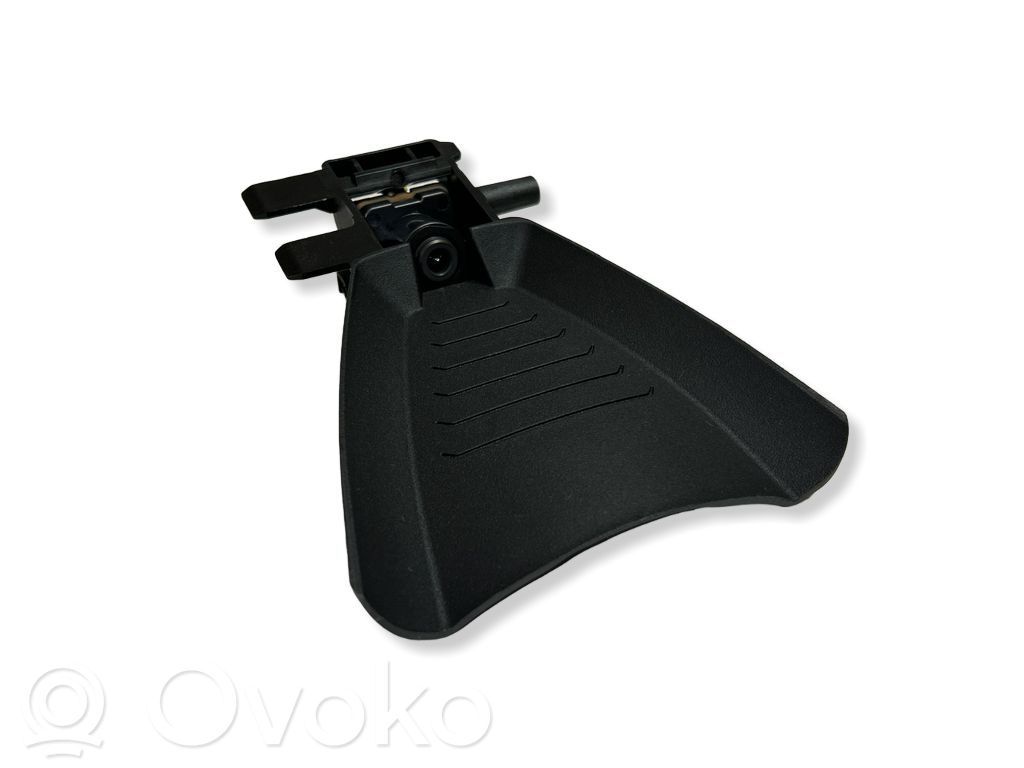 Windshield/windscreen camera   9384687,155218031,627063473E