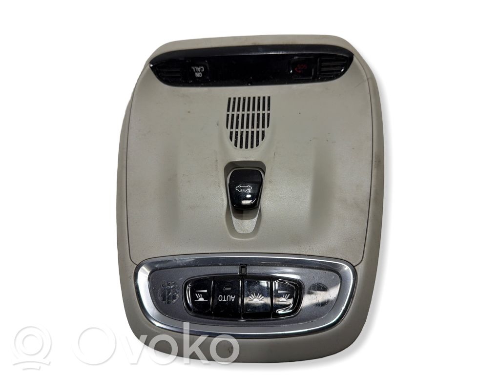 Volvo XC90 Priekinių vietų apšvietimo žibintas 