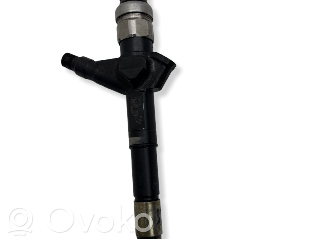 Nissan Pathfinder R51 Inyector de combustible 