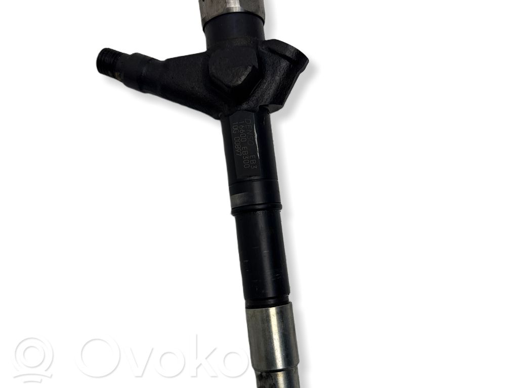 Nissan Pathfinder R51 Inyector de combustible 