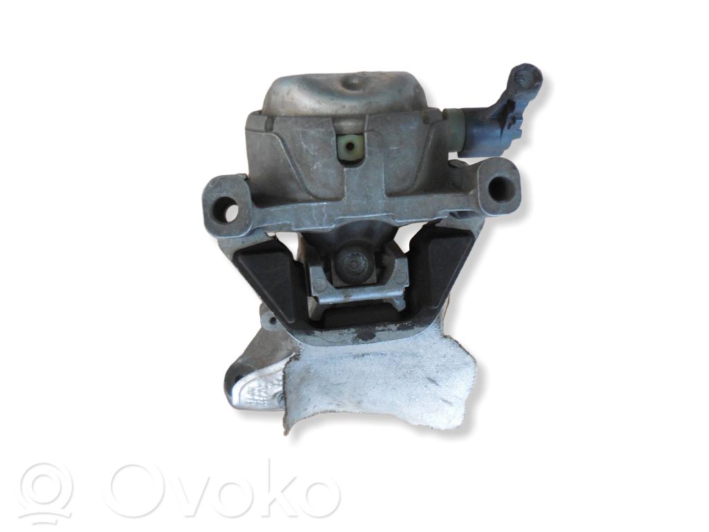 Audi A6 C7 Engine mount bracket 