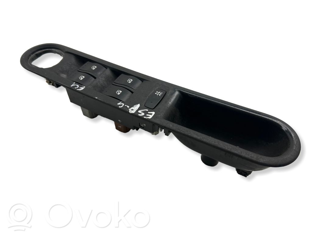 Renault Espace IV Przyciski szyb 