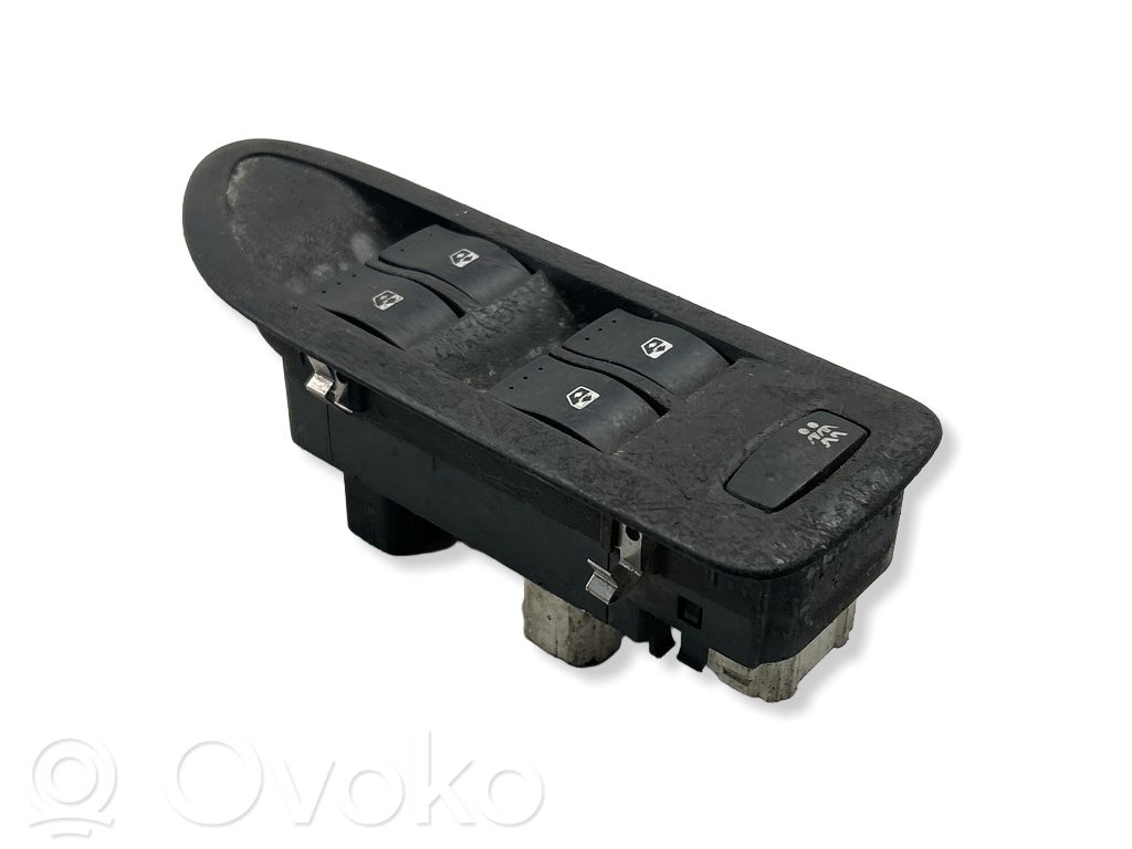 Renault Laguna II Electric window control switch 