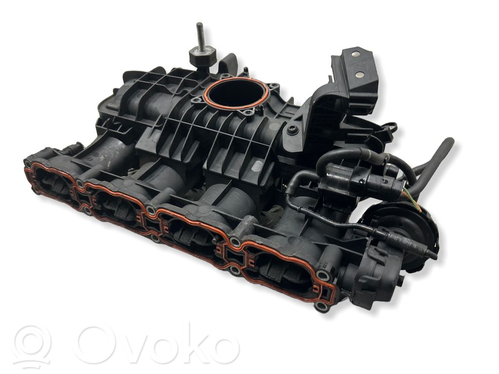 Audi A4 S4 B9 Kolektor ssący 