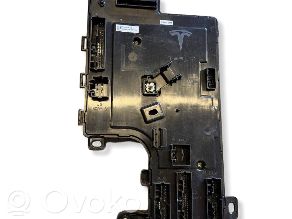 Tesla Model 3 Module confort 
