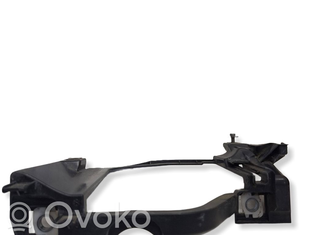 BMW 5 E60 E61 Halterung Scheinwerfer 