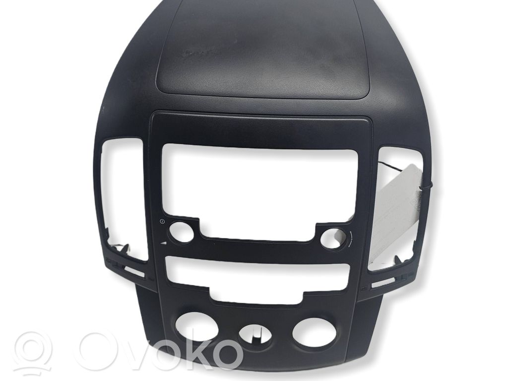 Hyundai i30 Dash center air vent grill 