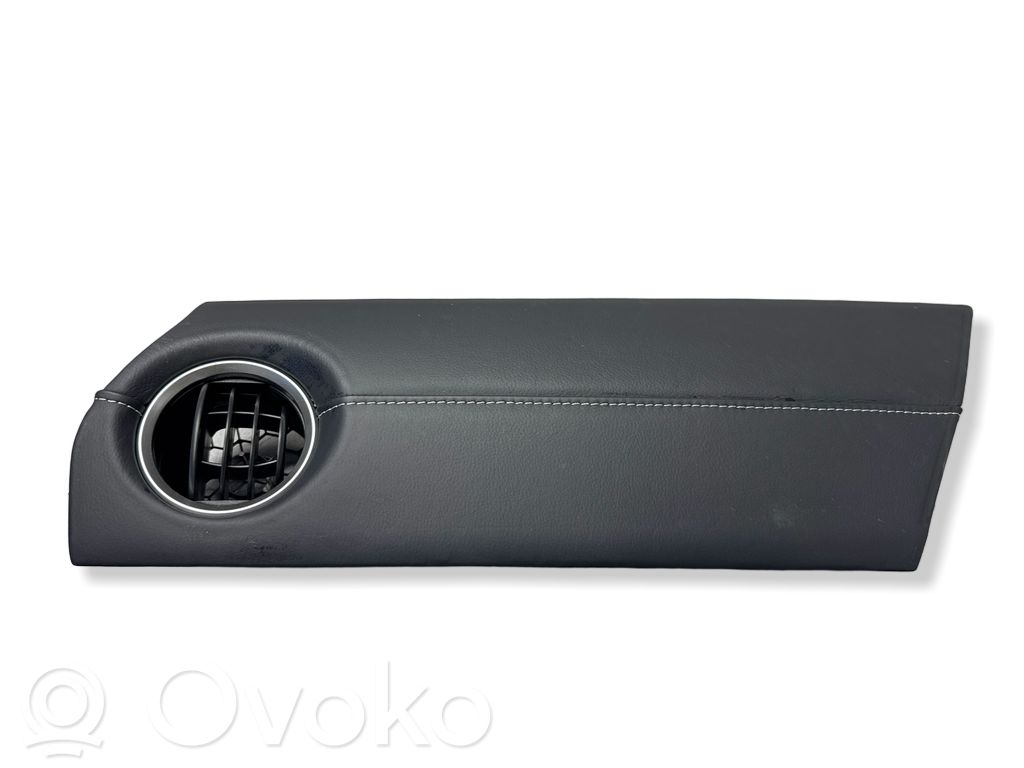 Toyota Auris E180 Panel trim 