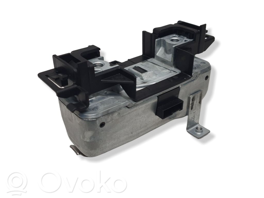 Volkswagen PASSAT B8 Ignition lock 