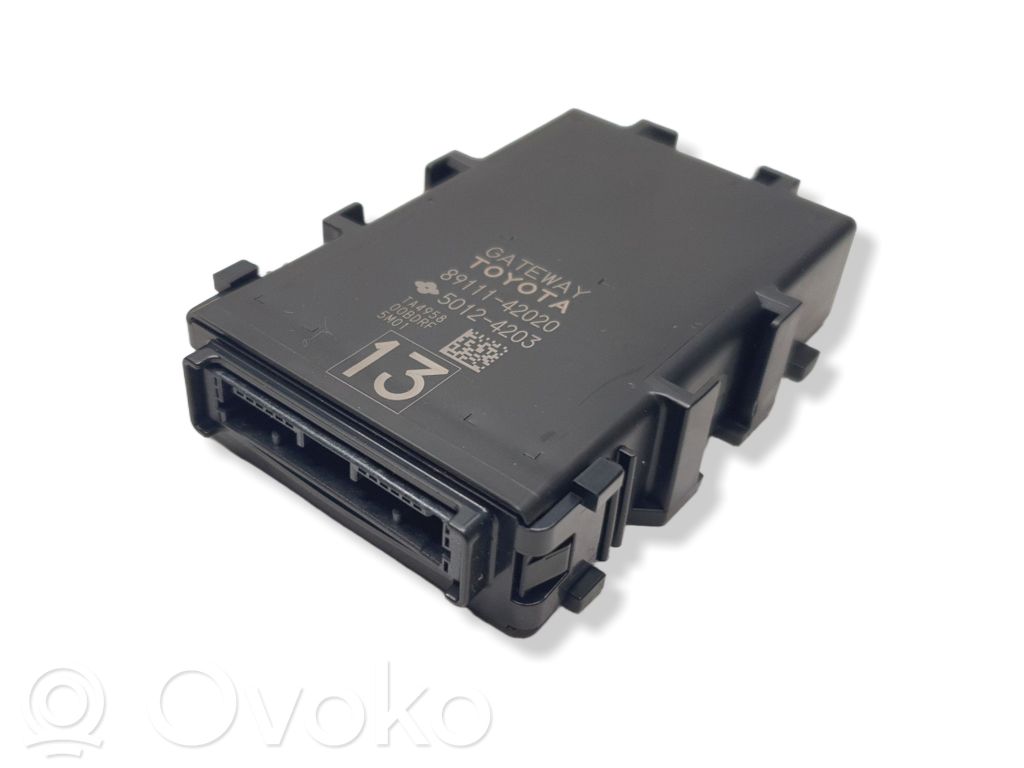 Toyota RAV 4 (XA40) Módulo de control Gateway 