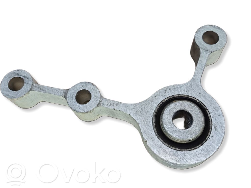 Ford Kuga III Engine mounting bracket 