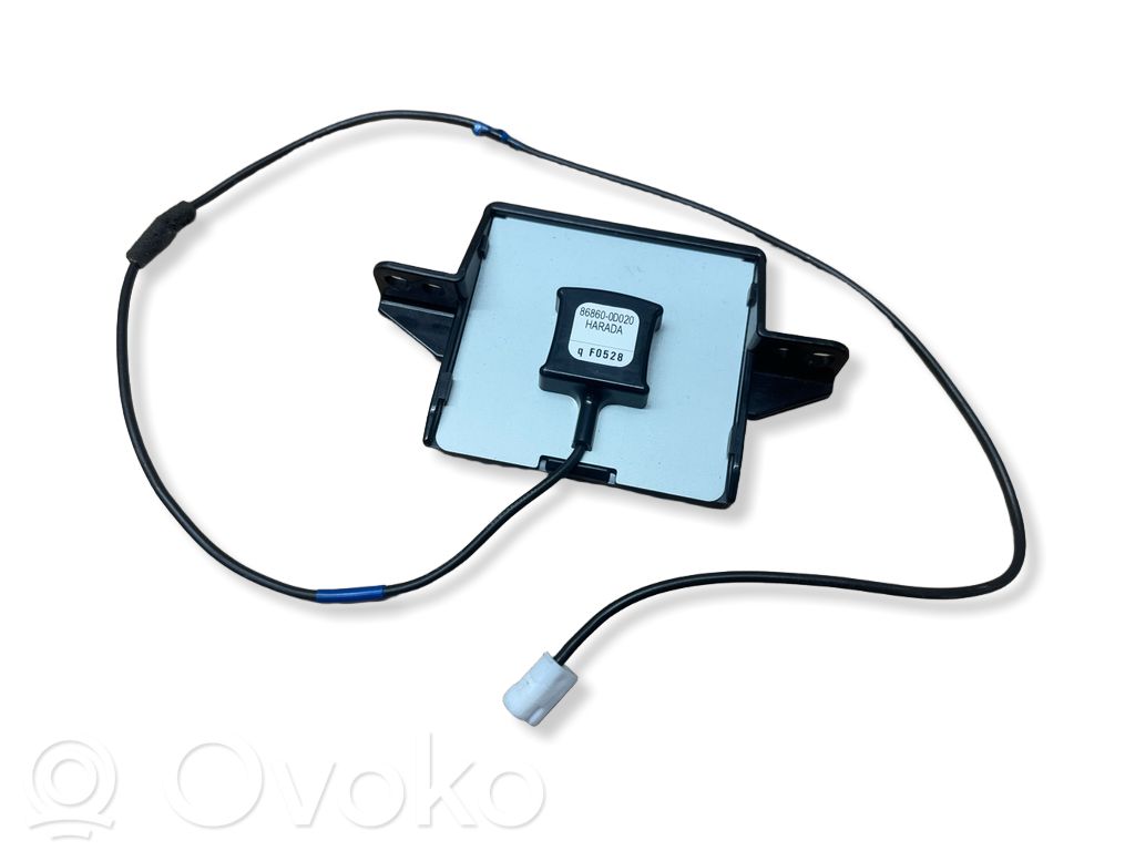 Toyota Yaris Aerial antenna amplifier 