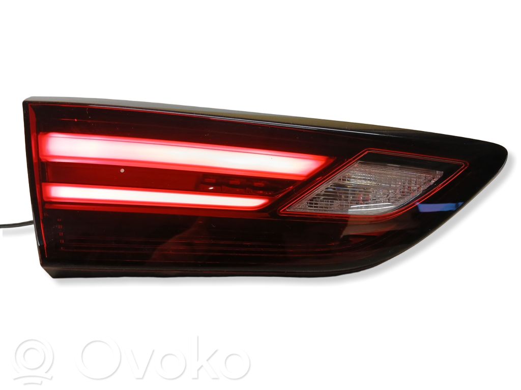 Opel Astra K Takaluukun takavalot 