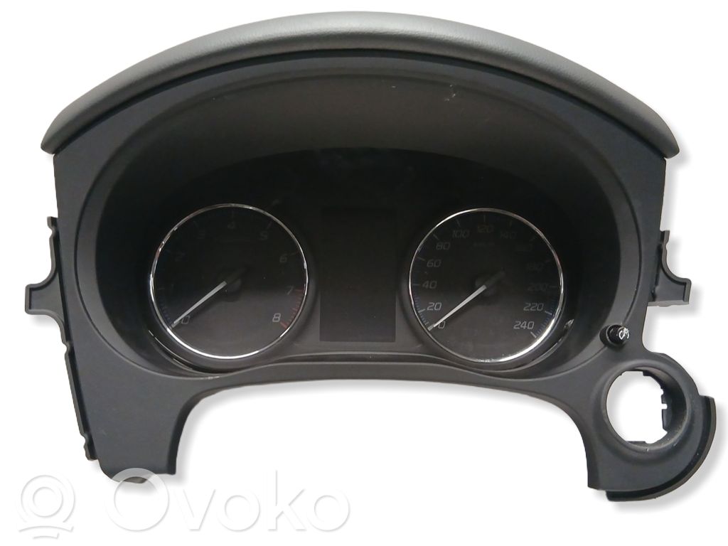 Mitsubishi Outlander Dashboard trim 
