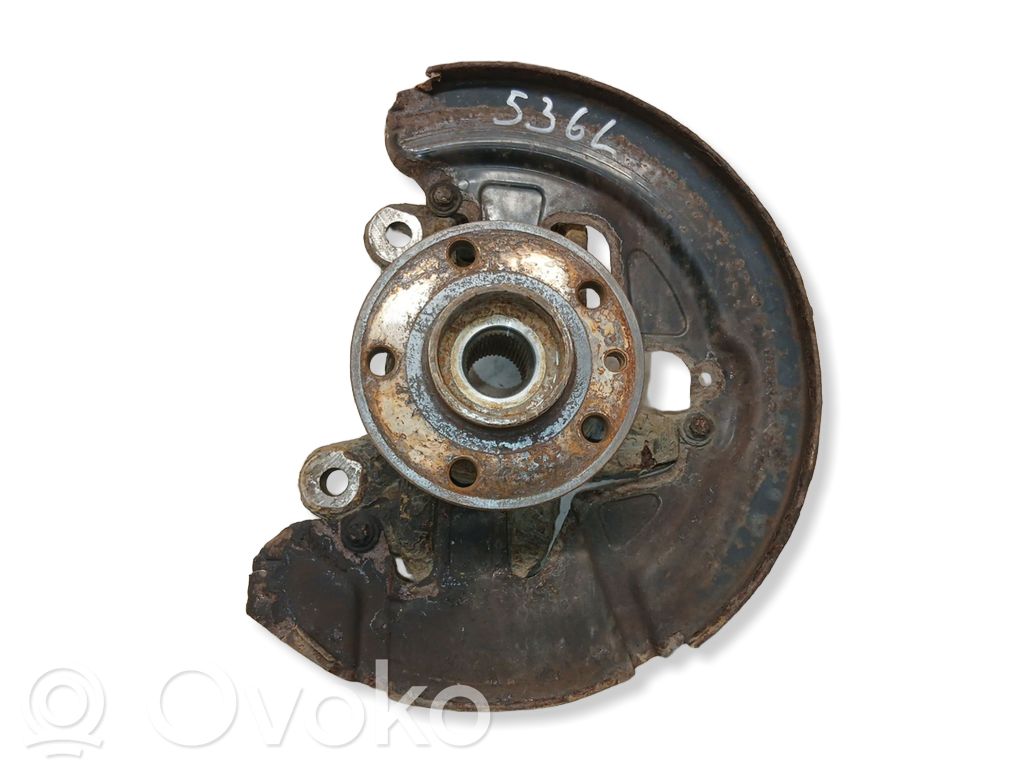 Volvo V60 Cubo de rueda delantera 