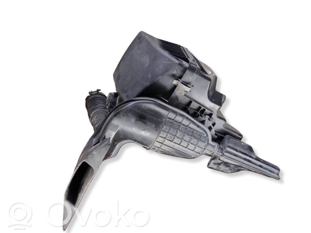 Mazda CX-5 Air filter box 