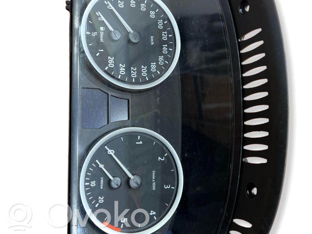 BMW 5 E60 E61 Speedometer (instrument cluster) 