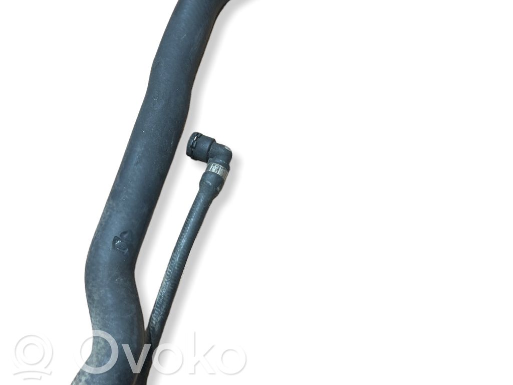 BMW 3 E90 E91 Engine coolant pipe/hose 