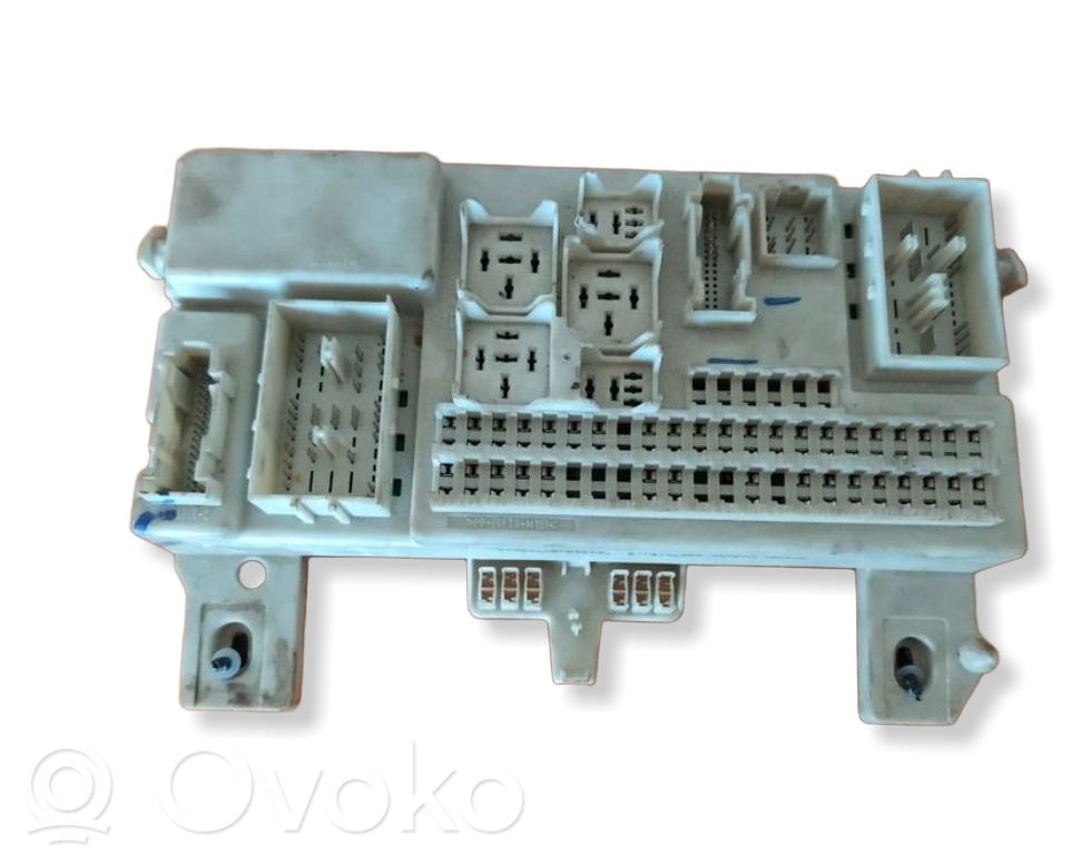 Volvo S40 Fuse module 