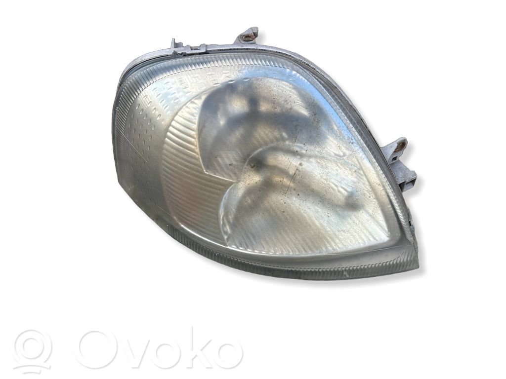 Renault Mascott Phare frontale 