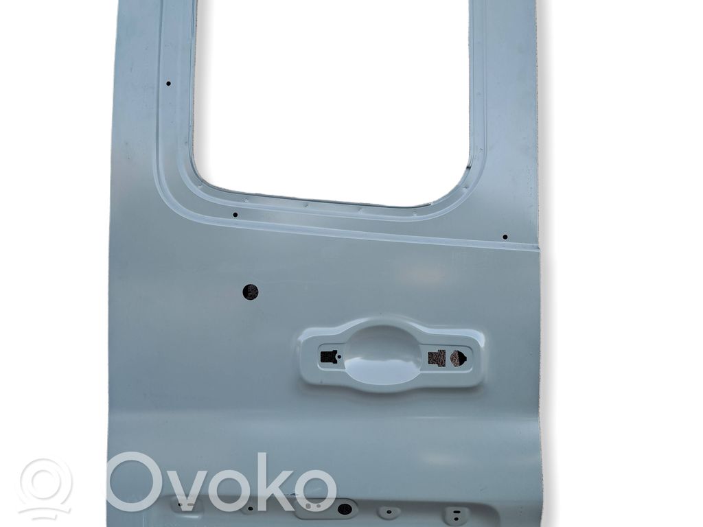 Renault Trafic III (X82) Puerta trasera 