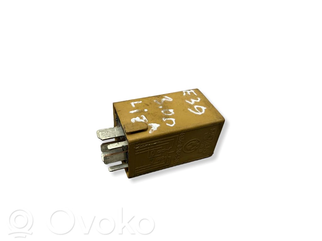 BMW 5 E39 Window control relay 
