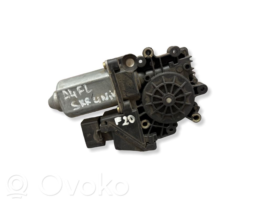 Audi A4 S4 B5 8D Varikliukas priekinio langų pakėlėjo 