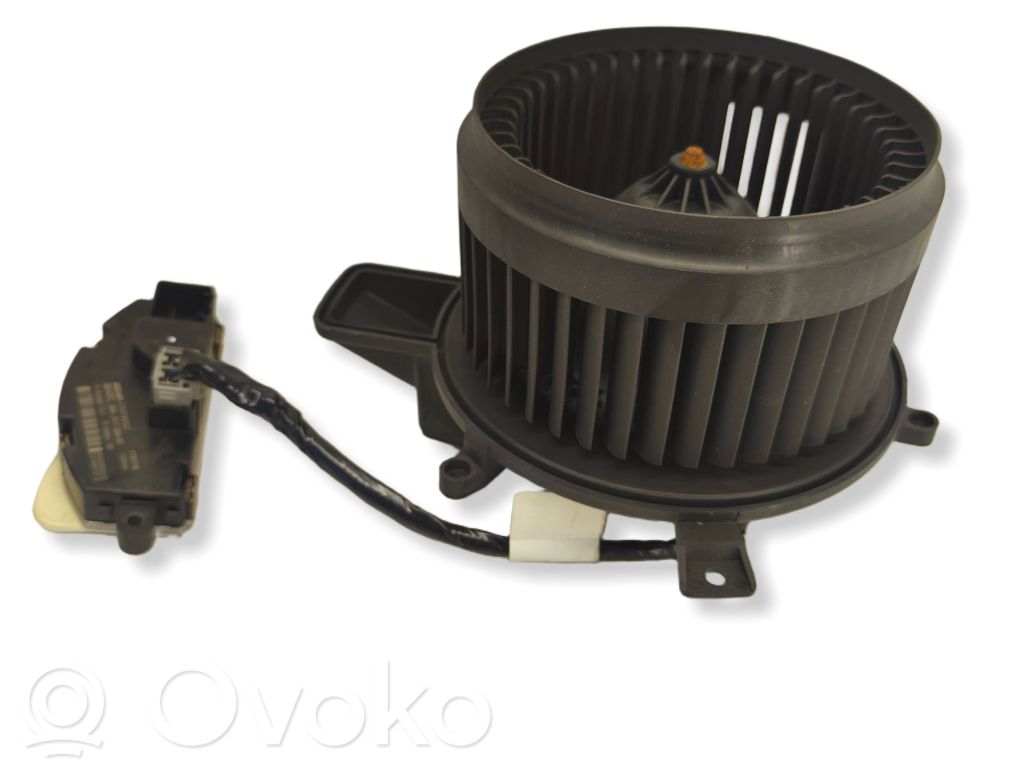Dodge Durango III Heater fan/blower 