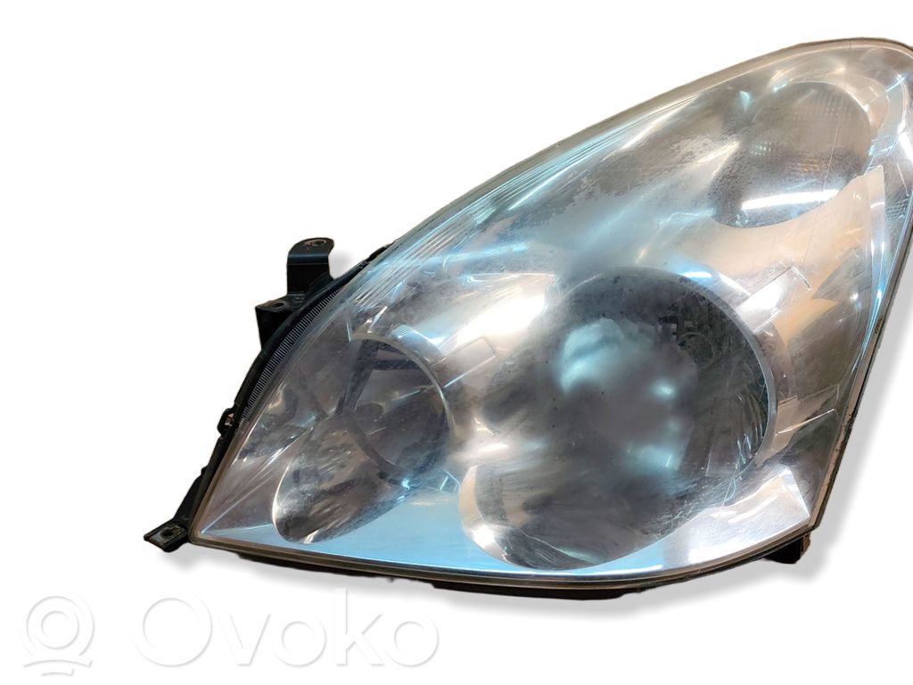 Toyota Corolla Verso E121 Phare frontale 