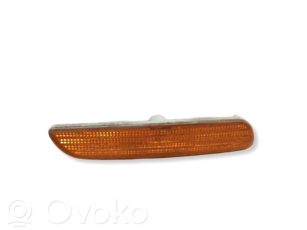 Volvo S40, V40 Reflector de faros/luces traseros 