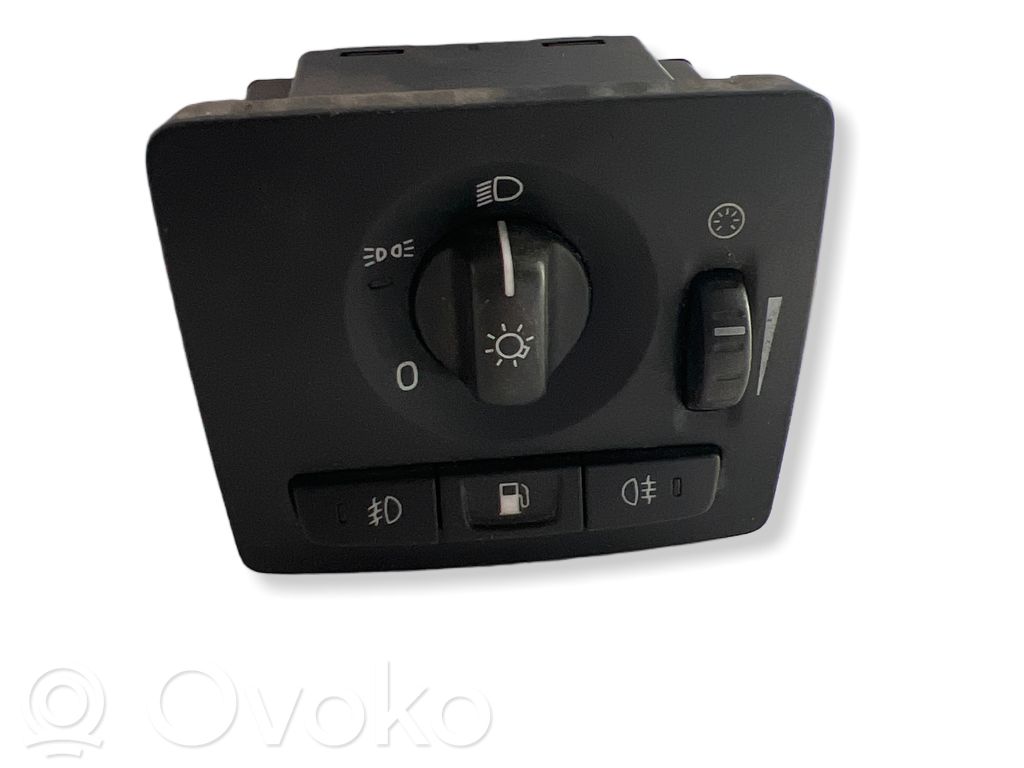 Light switch   30739299,30739299