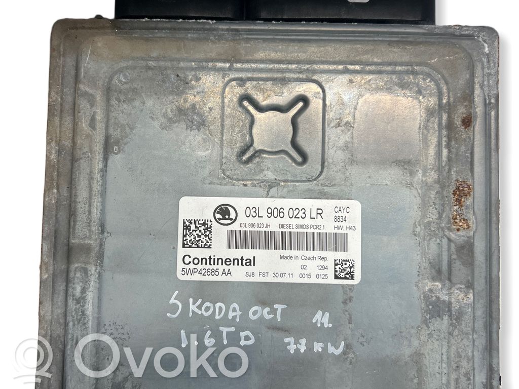 Skoda Octavia Mk2 (1Z) Engine control unit/module 