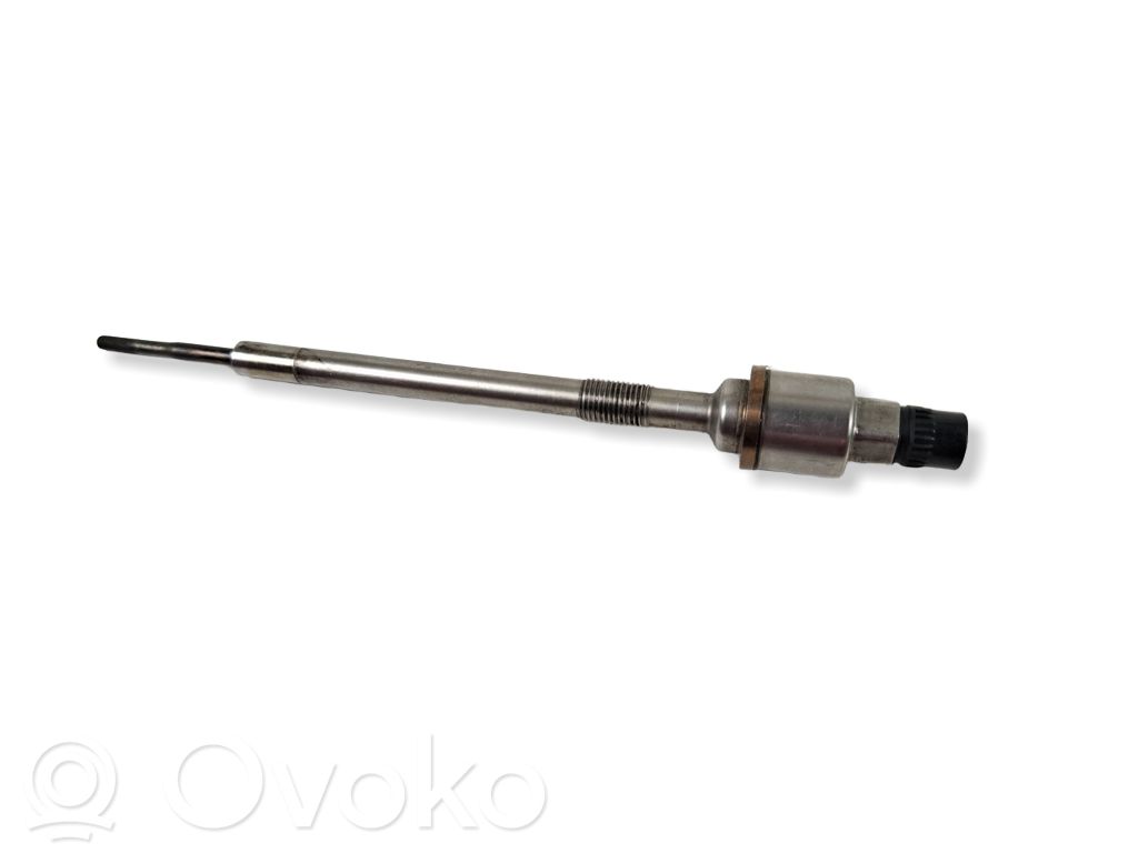 Opel Astra H Glow plug 