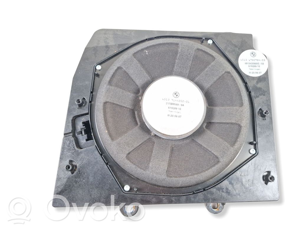 BMW X3 E83 Altavoz subwoofer 
