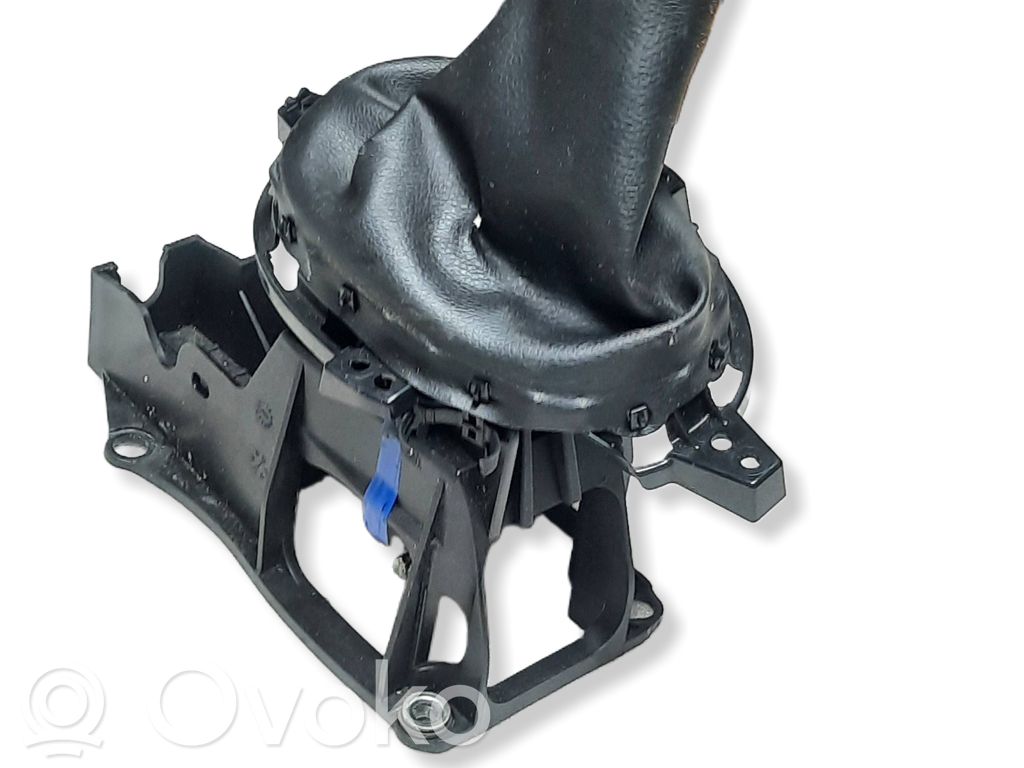 Nissan Note (E12) Gear shifter/selector 