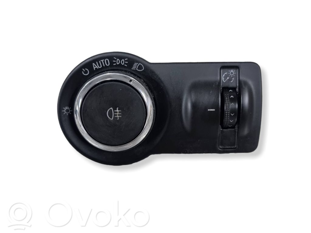 Opel Insignia A Light switch 