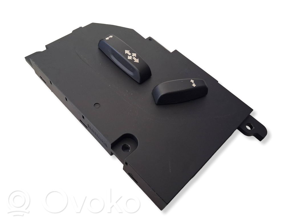 Volvo V40 Seat control switch 