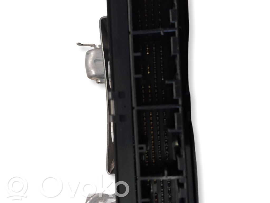 Lexus RX 450H ABS control unit/module 