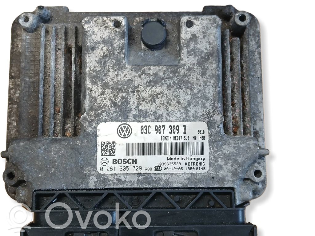Volkswagen Golf VI Engine control unit/module 
