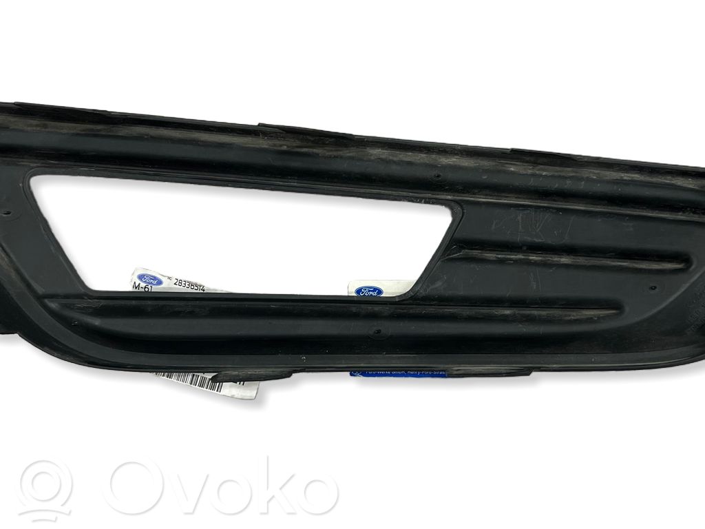 Ford Focus Etusumuvalon ritilä 