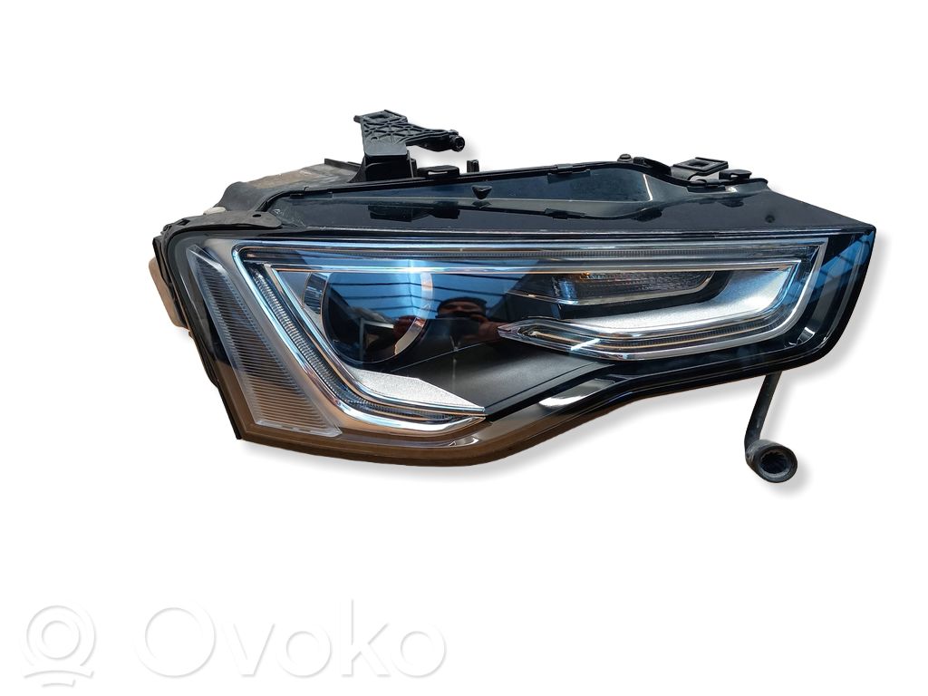 Audi A5 8T 8F Headlight/headlamp 
